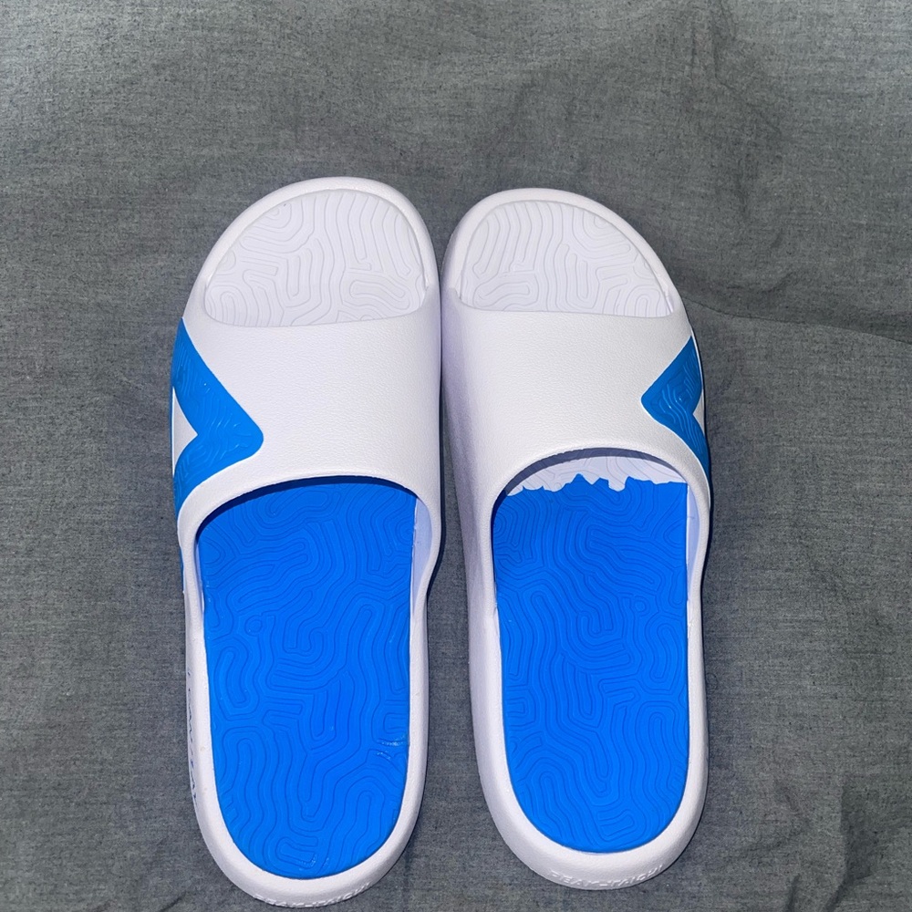PEAK White and Blue Slides / Sandals